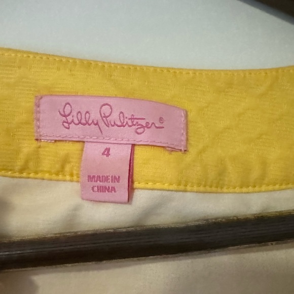 Yellow Lilly Pulitzer Shift Dress Size 4 - Picture 3 of 4